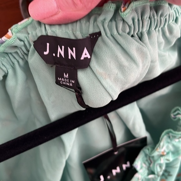 NWT J.NNA Women’s Light green And Coral Floral Dress, Size Medium. - Picture 3 of 8